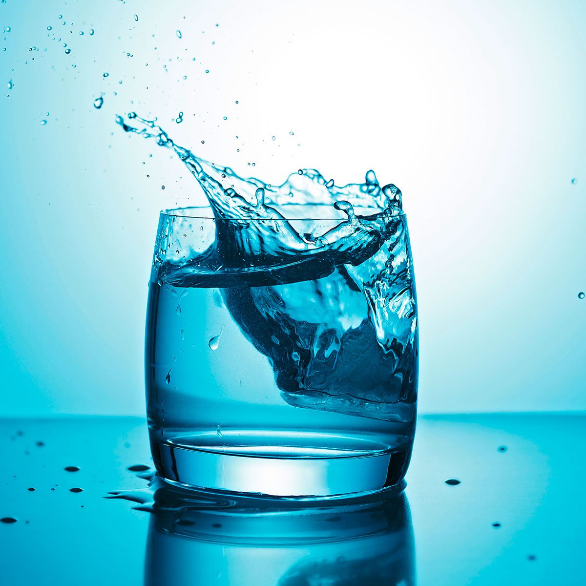 copo de água pura